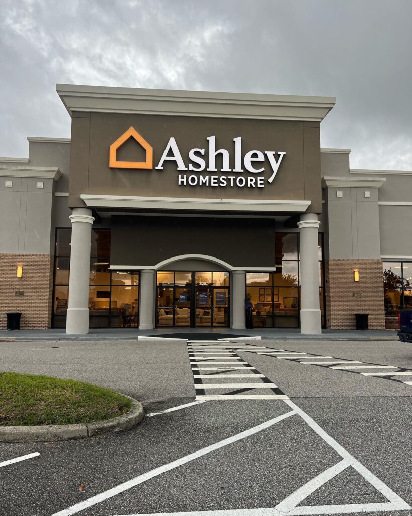 Commercial painting in Florida